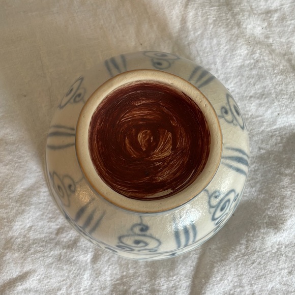 Set of 4 Beautiful Asian Style Tea/Soup Bowls 5" diameter x 3" high - Picture 4 of 4